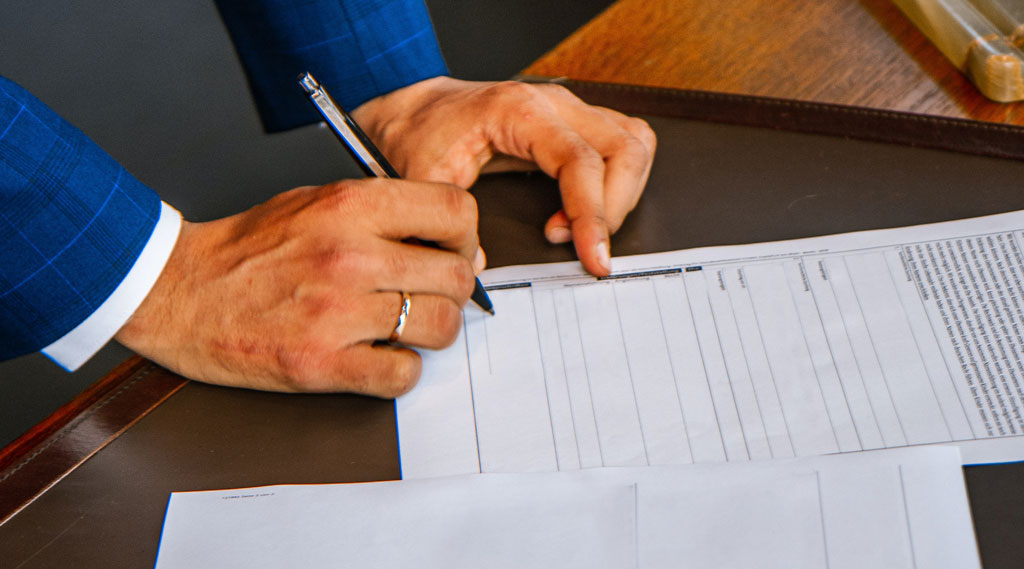 Qué es y para qué sirve el contrato de arras en España