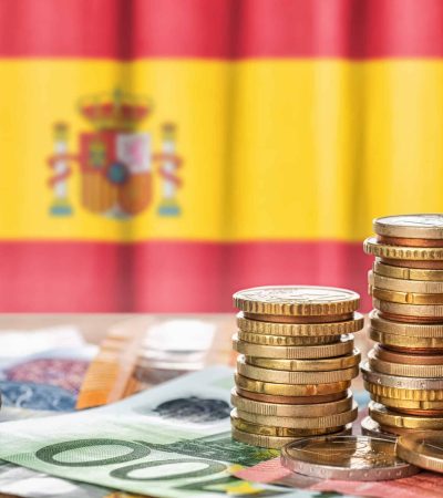 12.May-Pago-de-impuestos-en-Espana-cuales-son-y-que-parte-de-tu-salario-debes-destinar-para-ello-scaled