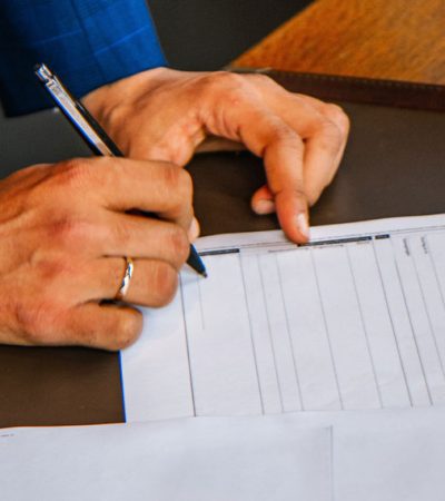 Qué es y para qué sirve el contrato de arras en España